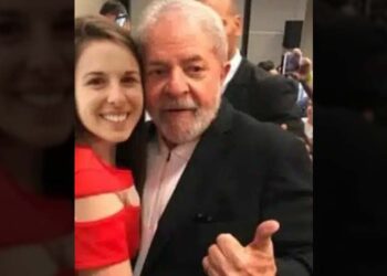 Lula abraça Suzana Von Richthofen em montagem fotográfica