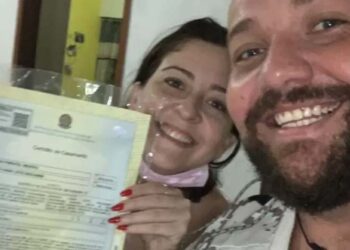 Ex-casal Iury Maia e Beatriz Benjamin comemorou chegada da certidão de divórcio