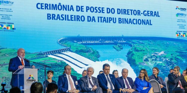 Lula nomeia ministros para o conselho de Itaipu