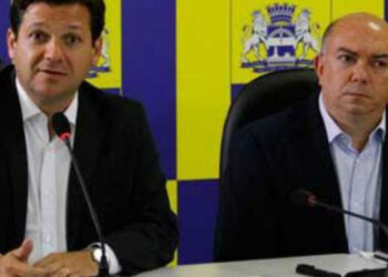 Ministério Público Federal apresenta nova denúncia por fraude em licitação na gestão do ex-prefeito do Recife.