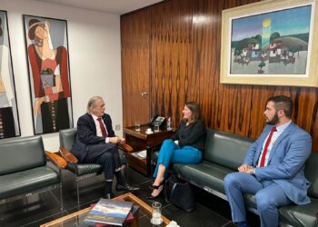 Bivar e Stephanie Qaq