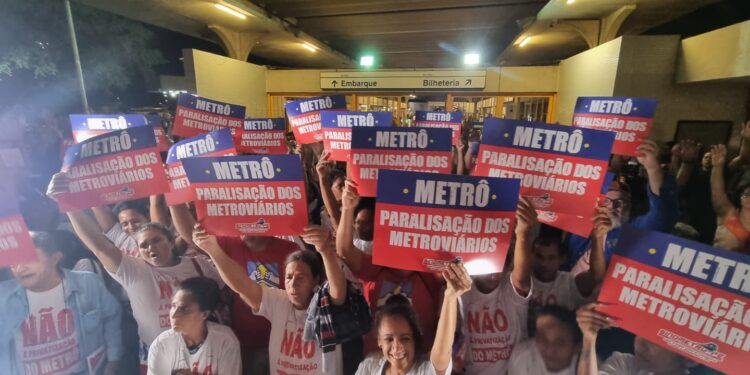 Sindmetro-PE anunciou a greve na quarta-feira(2)