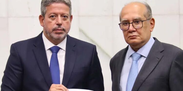 Presidente da Câmara, Arthur Lira (PP), e o ministro do STF, Gilmar Mendes