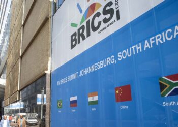 Grupo convidou oficialmente seis nações, incluindo Irã e Argentina, para integrar bloco