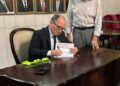Blogueiro Magno Martins realizou noite de autógrafos em Brasília