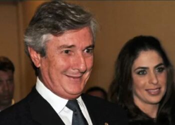 Collor acompanhado de Caroline Collor de Mello. Foto: Karime Xavier/Folhapress