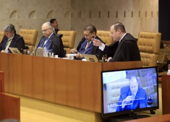 STF é a instância superior ou última instância do poder judiciário brasileiro