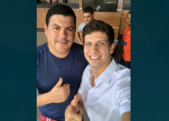 Os prefeitos Noé Magalhães e João Campos, os dois do PSB