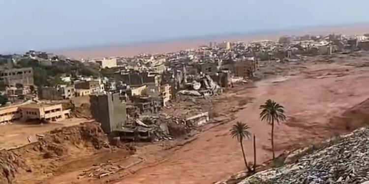 Tempestade Daniel causa destruição na Líbia e Egito fica em alerta.