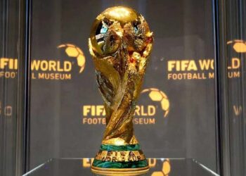 Troféu da Copa do Mundo foi confeccionada pela empresa Stabilimento Artistico Bertoni, na Itália