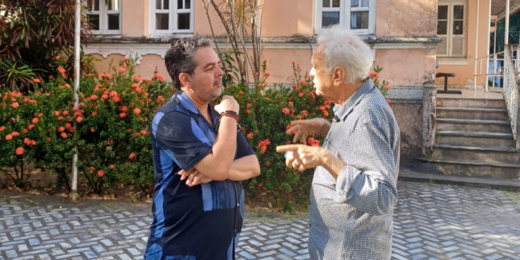 Ricardo Antunes e José Mário Austregésilo discutem projetos para a nova AIP