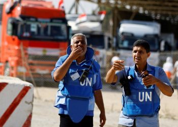 Israel recusa vistos a funcionários da ONU em meio a disputa com a organização internacional.