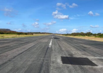 Cronograma de manutenção da pista do Aeroporto de Fernando de Noronha é divulgado pelo governo estadual.