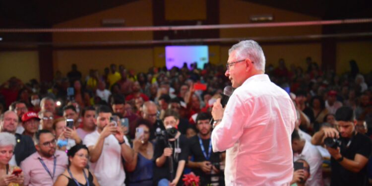 Estão previstas reuniões com diversos segmentos da sociedade.