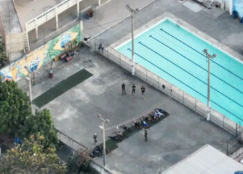 Recentemente traficantes foram flagrados passando por treinamentos.