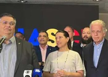 Coletiva para implementar em Pernambuco programas do governo federal em segurança pública