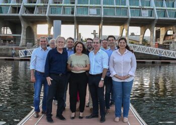Luciano Bivar e a governadora Raquel Lyra no Complexo Porto Novo Recife