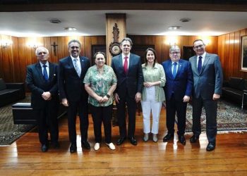 Raquel Lyra defende manutenção de incentivos às indústrias automobilísticas da região Nordeste