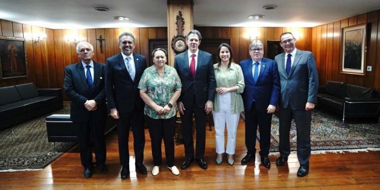 Raquel Lyra defende manutenção de incentivos às indústrias automobilísticas da região Nordeste