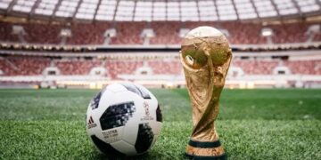 Troféu da Copa do mundo, confeccionado pela empresa italiana Stabilimento Artistico Bertoli.