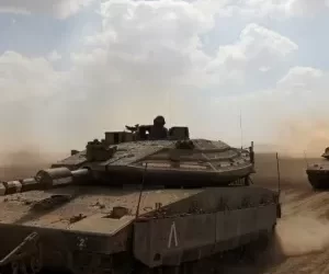 Tanques do Exército de Israel em formação na fronteira com a Faixa de Gaza. Foto: Menahem Kahana/AFP