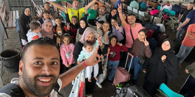 Tentativa de repatriação de brasileiros da Faixa de Gaza chega ao Egito.