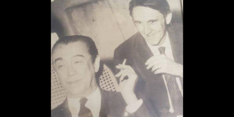 Ronan, ao lado do então presidente Juscelino Kubitschek