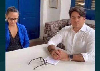 Vice-prefeito de Olinda suspende atividades de atendimento ao público devido a dispensa de cargos comissionados.