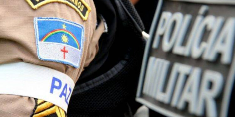 Confronto entre policiais e suspeitos de tráfico de drogas deixa três mortos em Porto de Galinhas.