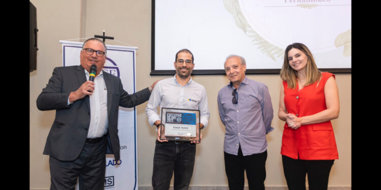 Tiago Tasso, foi homenageado como Executivo do Ano 2023