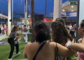 Correria e pânico, tomam conta de fãs da Taylor Swift, no Rio de Janeiro