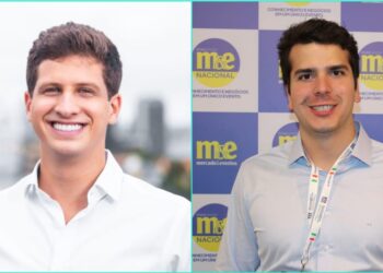 O anúncio foi feito pelo secretário de Turismo, Antônio Coellho (esq), com chancela do Prefeito João Campos (dir), do PSB.