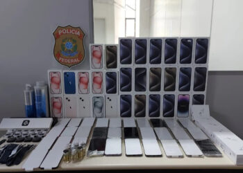 Mulher é presa com eletrônicos sem nota fiscal e medicamento suspeito no Aeroporto do Recife.