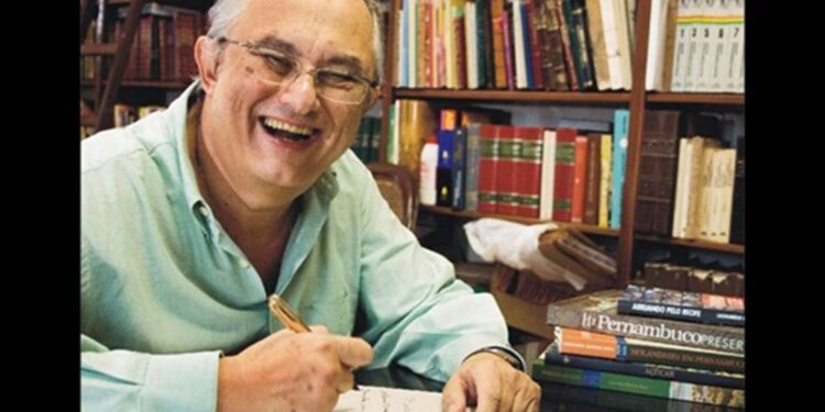 Leonardo Dantas Silva era jornalista e pesquisador