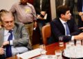 O deputado federal Luciano Bivar e o prefeito João Campos (PSB) durante reunião