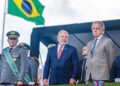 O comandante das Forças Armadas, Tomas Paiva, o presidente Lula e o ministro da Defesa, José Múcio