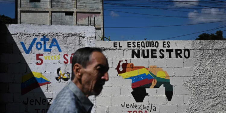 Exército brasileiro considera improvável invasão da Guiana pela Venezuela.