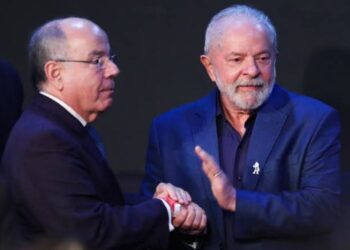 O chanceler brasileiro, Mauro Vieira e o presidente Lula