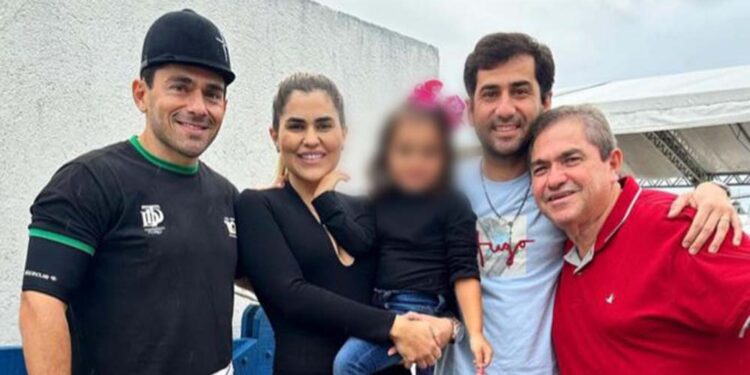 Paulo Henrique Guerra, Andrezza Guerra, o deputado Claudiano Martins Filho e José Lindinaldo Guerra (Da esq. para dir.)