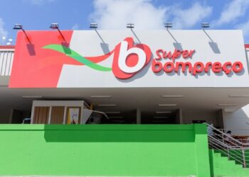 Carrefour encerra operações em Boa Viagem no último dia do ano, marcando o fim de uma era com quase 50 anos.