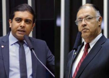 Os deputados Fernando Rodolfo (à esq.) e  Pastor Eurico (à dir.)