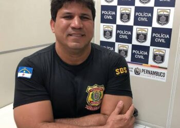 O Delegado Resende está em 2° lugar nas pesquisas de intenção de voto