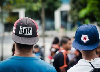 Proporção de jovens pobres 'nem-nem' é sete vezes maior do que de jovens ricos