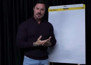 Cariani falou sobre as acusações em suas redes sociais.