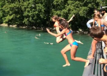 Suíços encontram solução criativa para evitar trânsito e transporte público