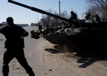 Conflitos mundiais em segundo plano: uma análise atual.