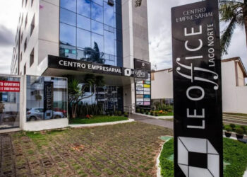 Ministério das Comunicações fecha contrato sem licitação de R$ 15,75 milhões.