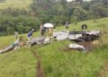 Destroços do avião que caiu na rural de Itapeva, MG