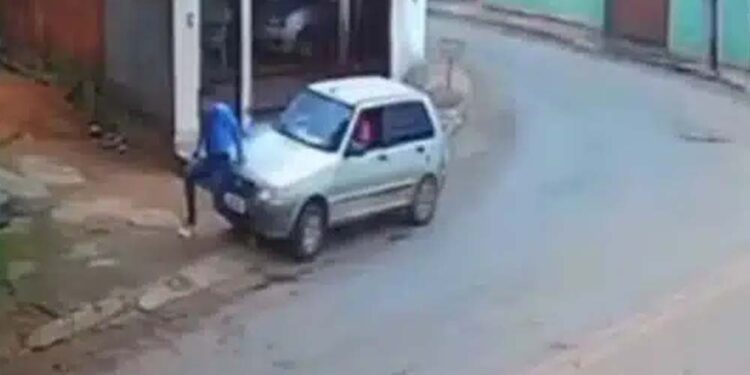 Câmeras de segurança registraram momento do atropelamento