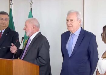 Flávio Dino, Lula, Ricardo Lewandowski e Janja